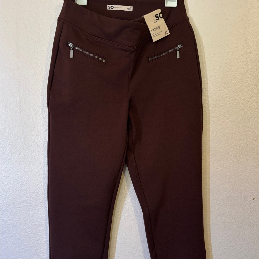 SO High Rise Legging Pants Brown With Silver Side Zippers , NWT Size XS
